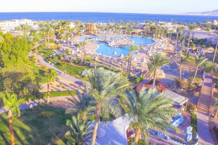 Parrotel Beach